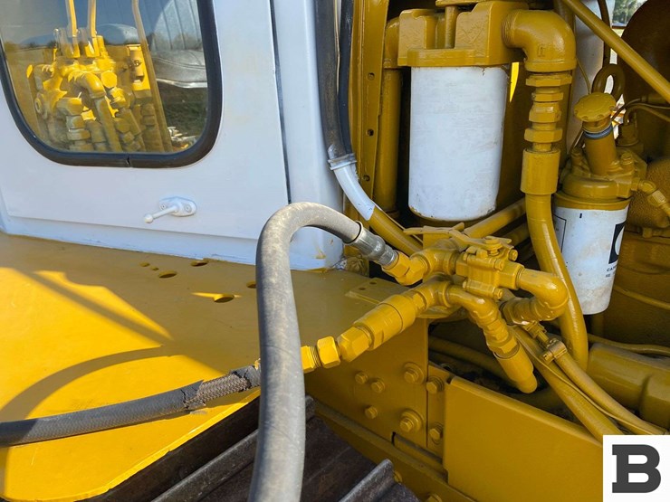 caterpillar-d4d-image-32