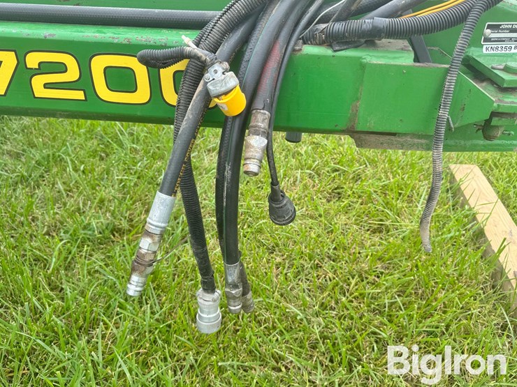 1991-john-deere-7200-image-13