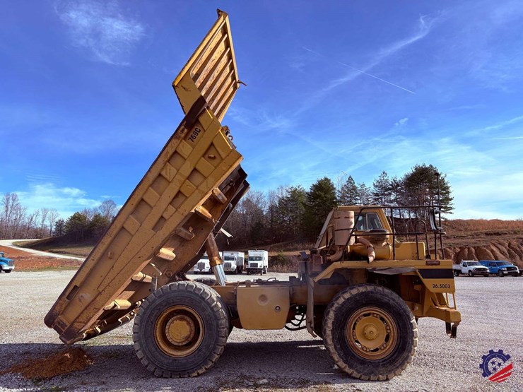 1990-caterpillar-769c-image-93