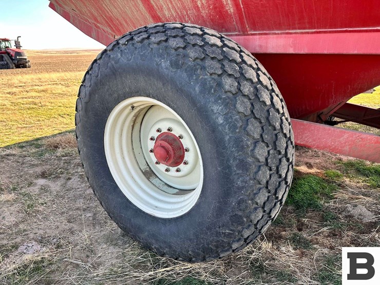 unverferth-7000-image-27