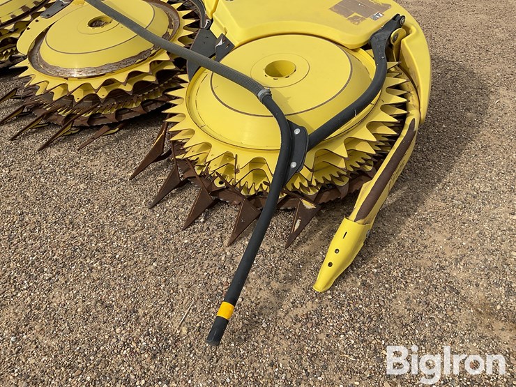 2023-john-deere-772-image-19