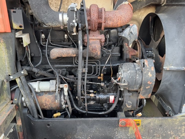 #3054-•-allis-chalmers-6080-tractor-image-8