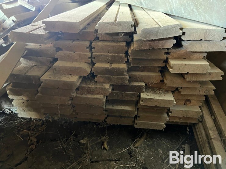 lumber-pile-image-8