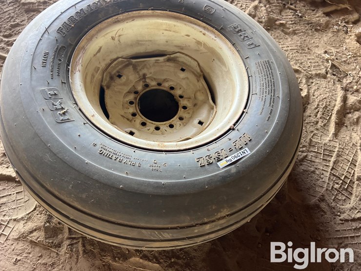 farm-implement-tire-&-rim-11l-15sl-image-8