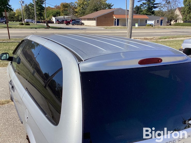 2005-dodge-grand-caravan-sport-image-12