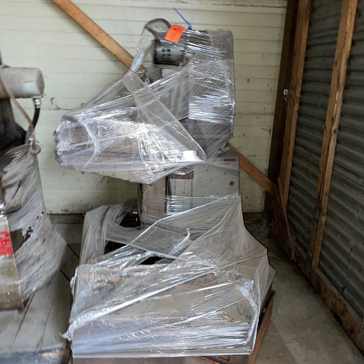 #1421 • Sunnen Horizontal Hone (Independence, WI)