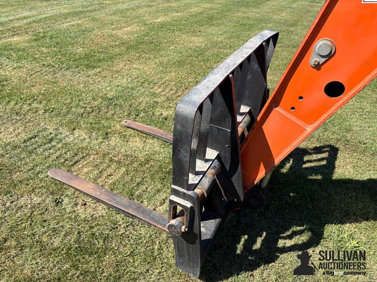 2005-jlg-g9-43a-image-18