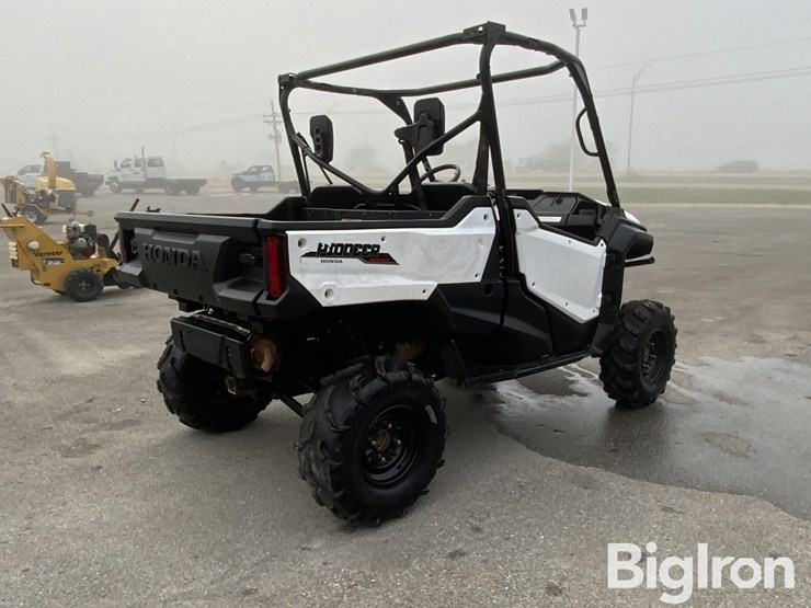 2016-pioneer-1000-image-5