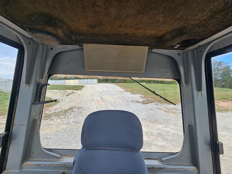 2002-caterpillar-d5g-xl-image-47