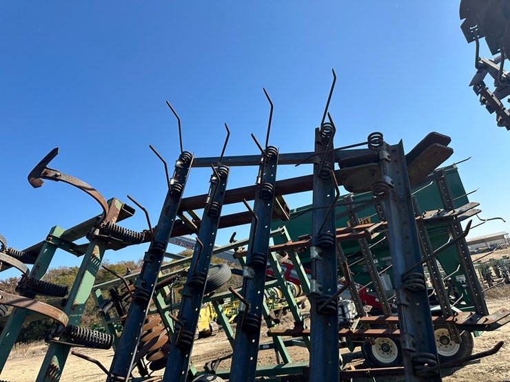 john-deere-724-image-23