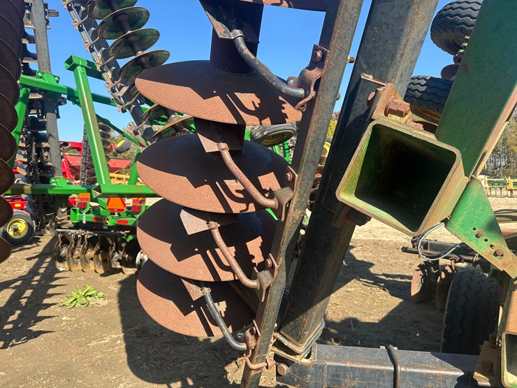 john-deere-30-image-19