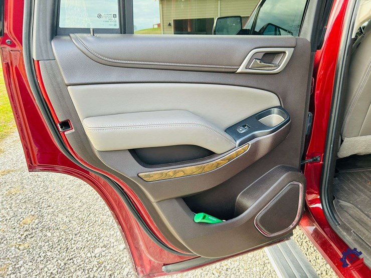 2018-gmc-yukon-denali-image-72