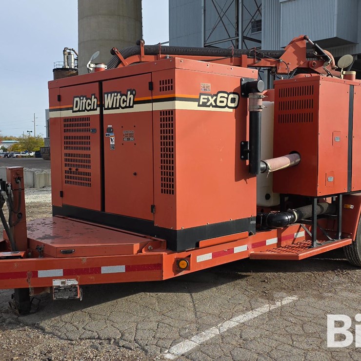 2011 DITCH WITCH FX60