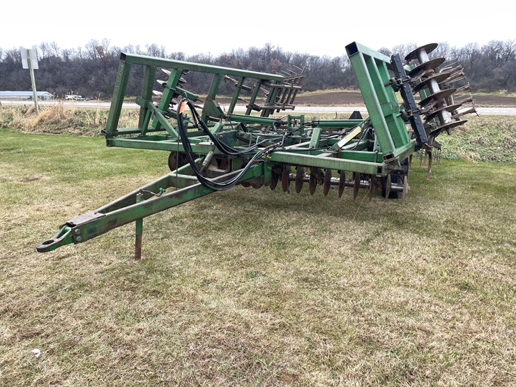 john-deere-722-image-1