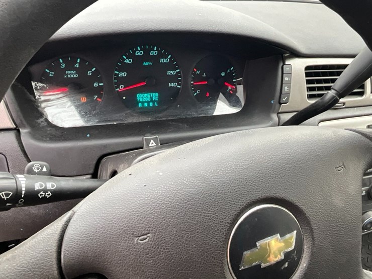 2014-chevrolet-impala-image-14