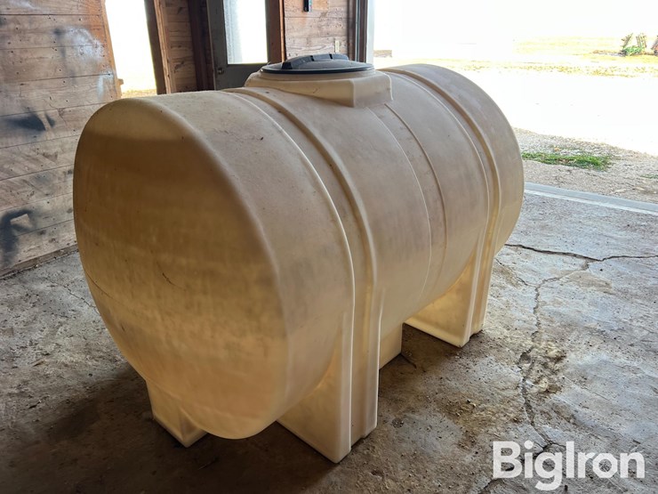 ace-roto-mold-535-gal-poly-tank-image-5