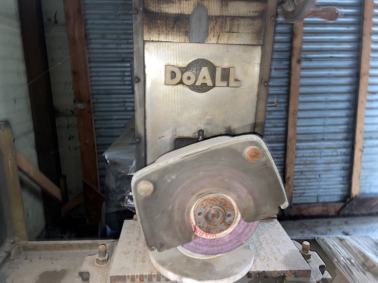 #1420-•-surface-grinder-on-cabinet-(independence,-wi)-image-10