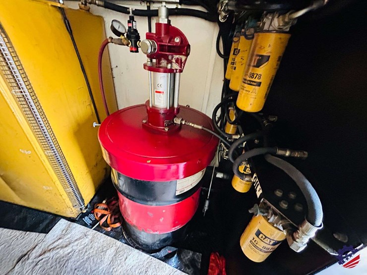 2007-peterbilt-340-image-105