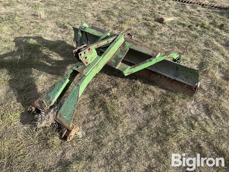 john-deere-70-image-1