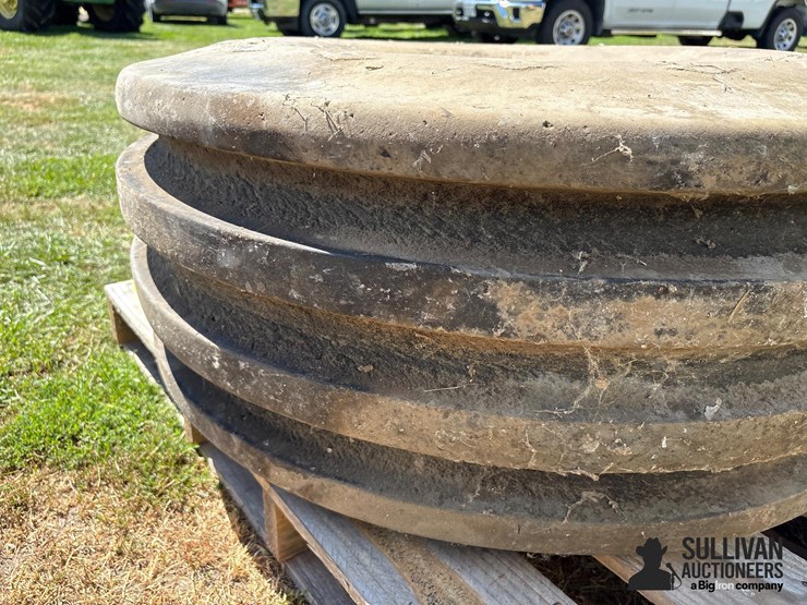 16.5l-16.1-tire-image-7