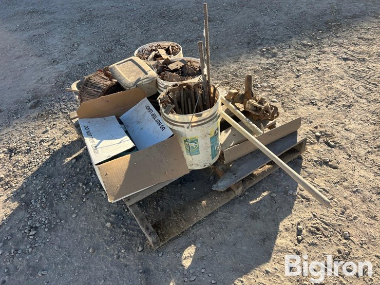 pallet-of-concrete-working-supplies-&-tools-image-7