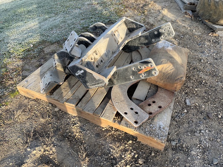 #1445-•-hla-plow-hitch-(arcadia,-wi)-image-13