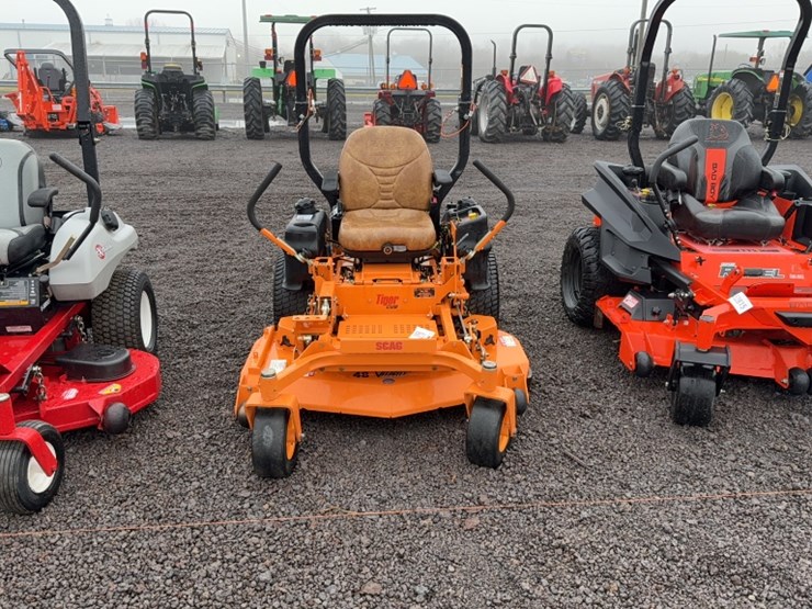 #3093-•-scag-tiger-cub-zero-turn-lawn-mower-image-2