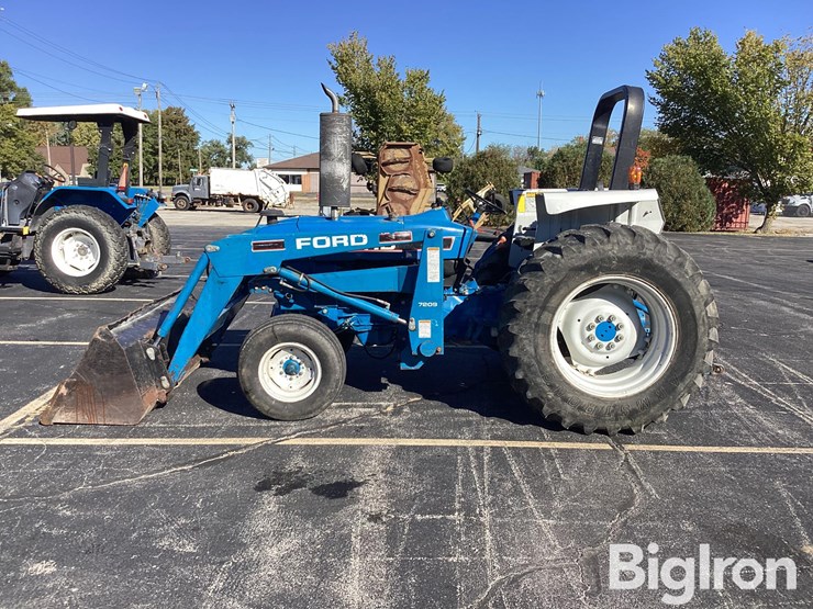 1993-new-holland-4630-image-8