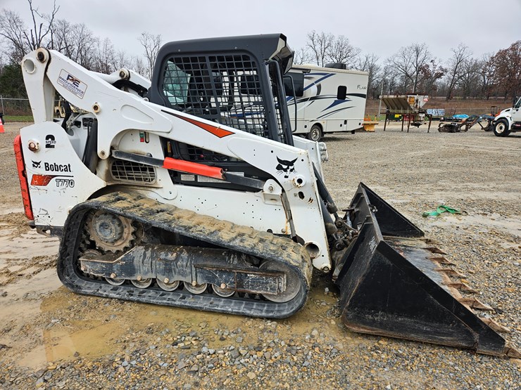 2018-bobcat-t770-image-14