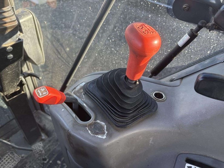 kubota-m105s-image-18