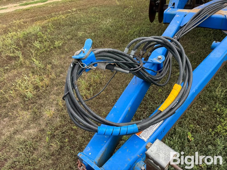 2010-landoll-7431-29-image-11