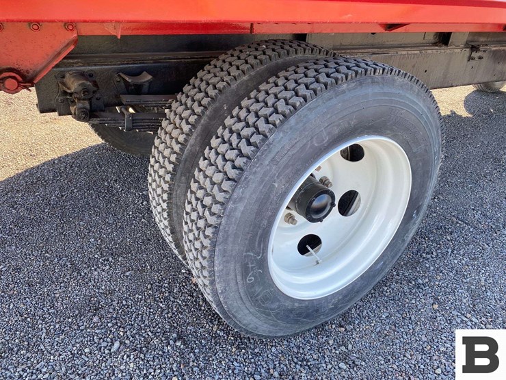 1959-gmc-370-bulk-agriculture-truck-image-25