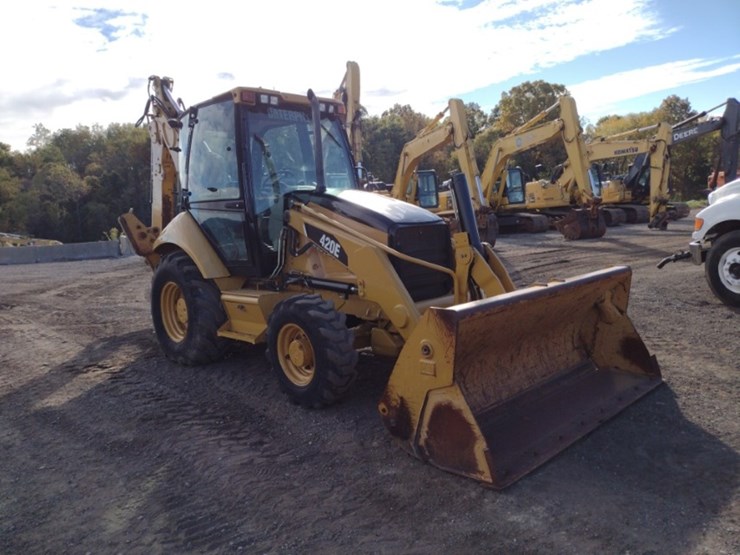 caterpillar-420e-image-38