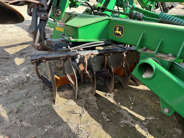 john-deere-2623-image-29