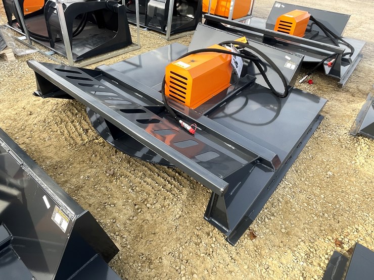 #3247-•-wolverine-72"-skid-steer-brush-cutter-image-5