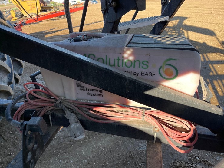 2016-bourgault-3320-66-image-115