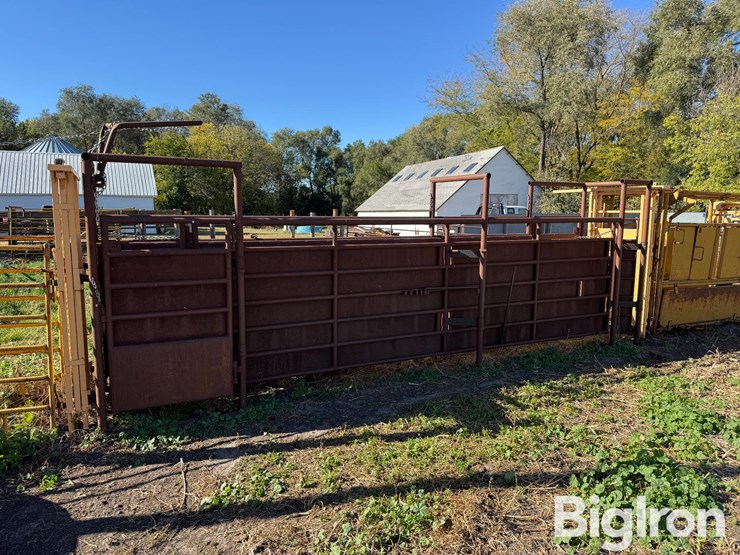 linn-post-&-pipe-lead-up-alley-image-6