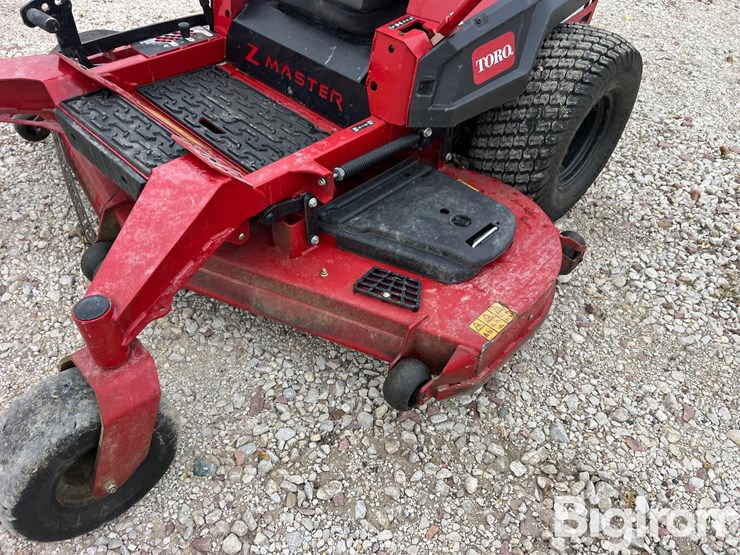 toro-4000-z-master-72"-zero-turn-mower-image-15