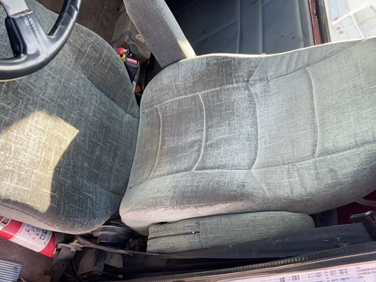 1998-cummins-m11-image-13