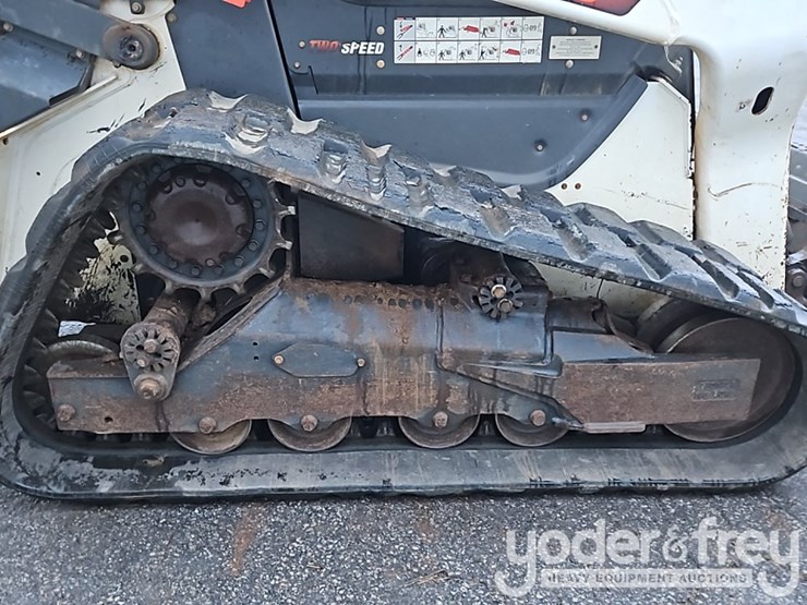 2020-bobcat-t76-image-10