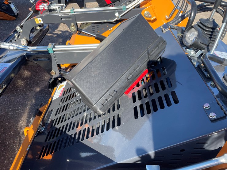 #3246c-•-ats-mini-track-skid-steer-image-21