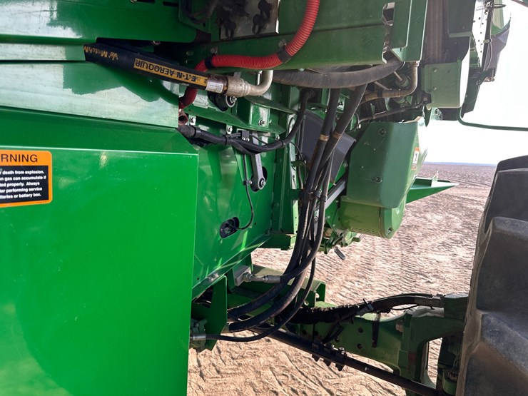 2015-john-deere-s680-image-54