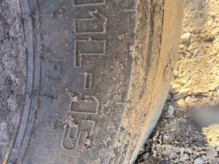 2014-bourgault-9400-image-31