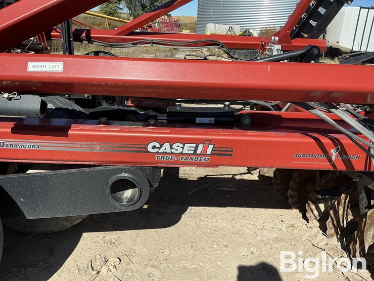 2016-case-ih-2016-image-18
