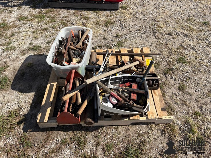 misc-pallet-of-hand-tools-image-2
