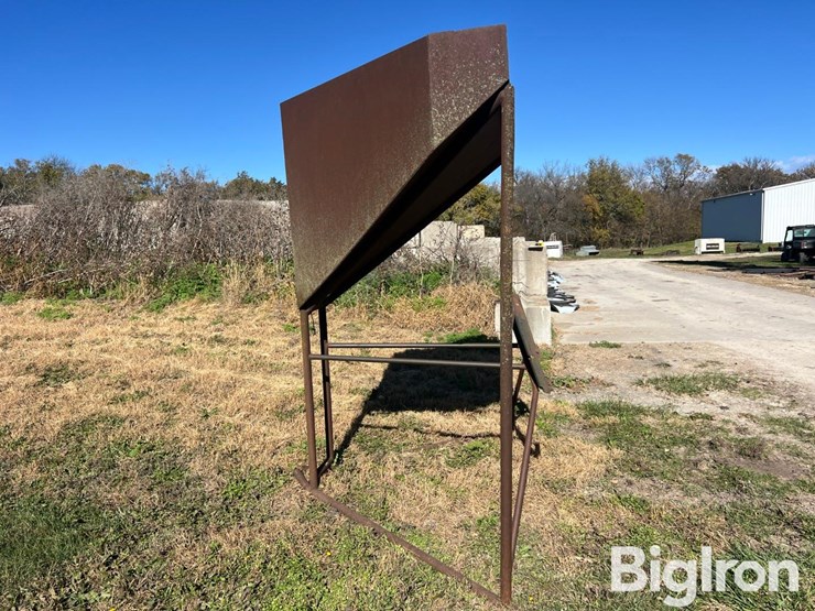 feed/seed-bulk-storage-chute-image-4