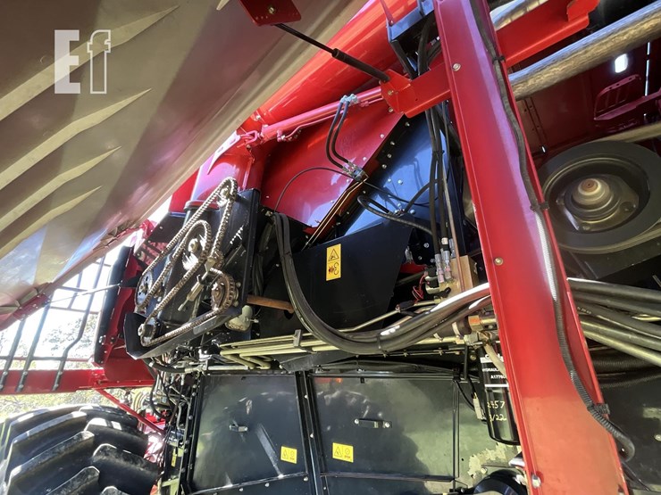 2012-case-ih-7130-image-31