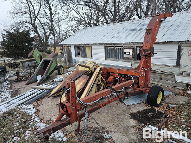 new-holland-770-image-1