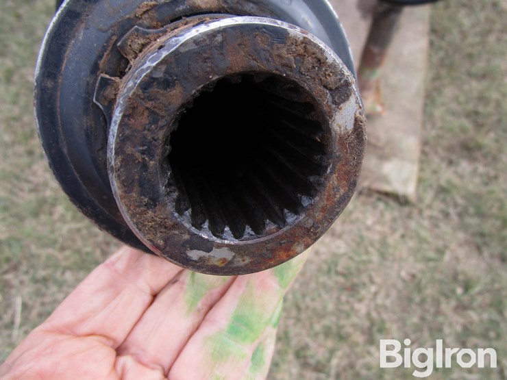 2003-new-holland-br780-image-10