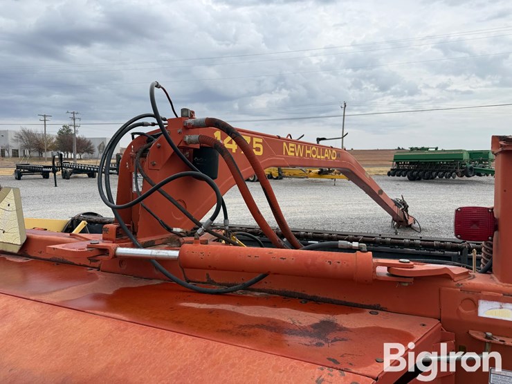 new-holland-1475-image-17
